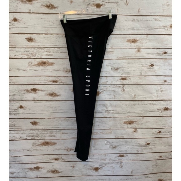 Victoria’s Secret Black & White Workout Leggings - Picture 1 of 5